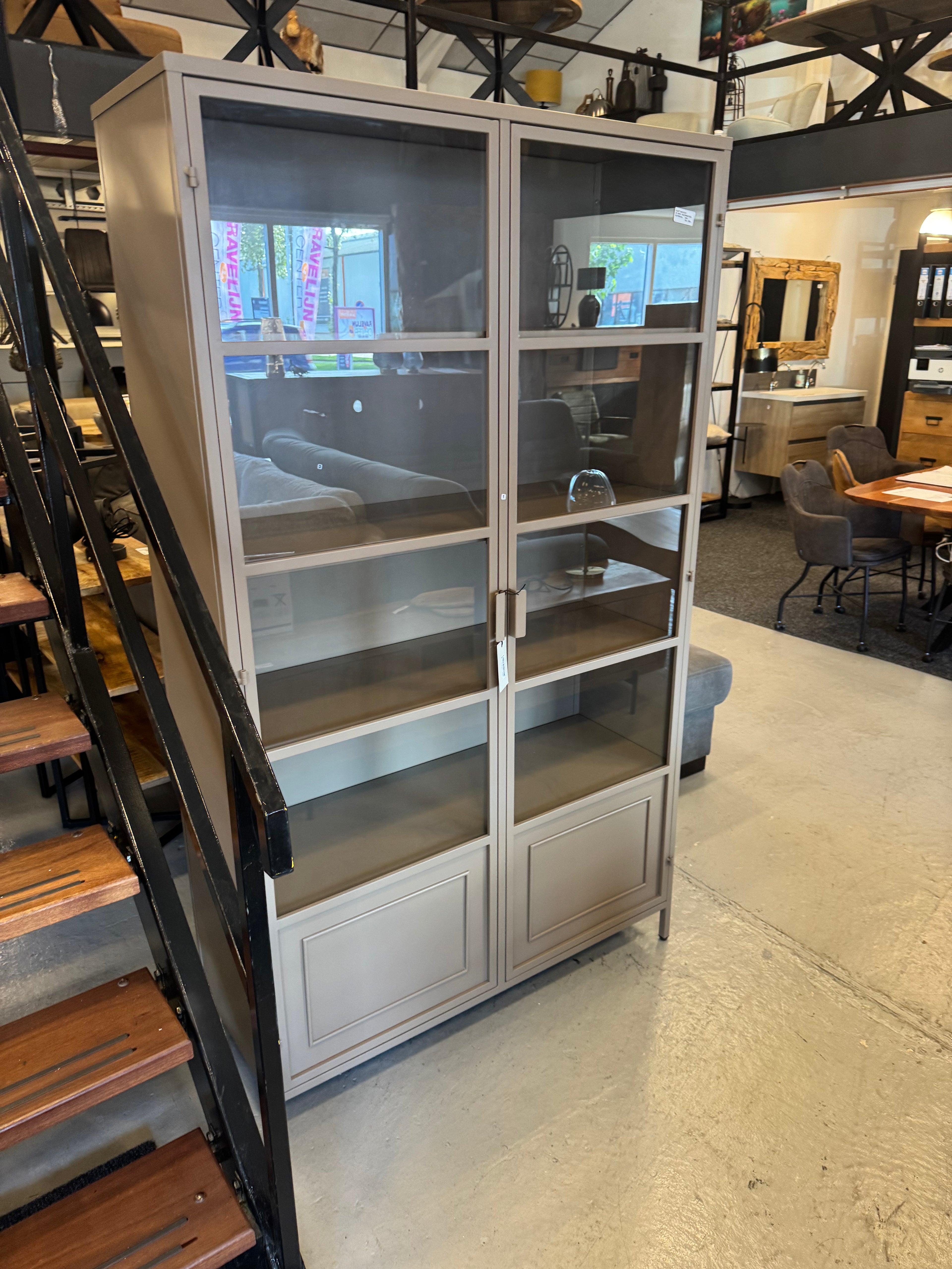 Woood Ronja xl kast militair brown showroommodel