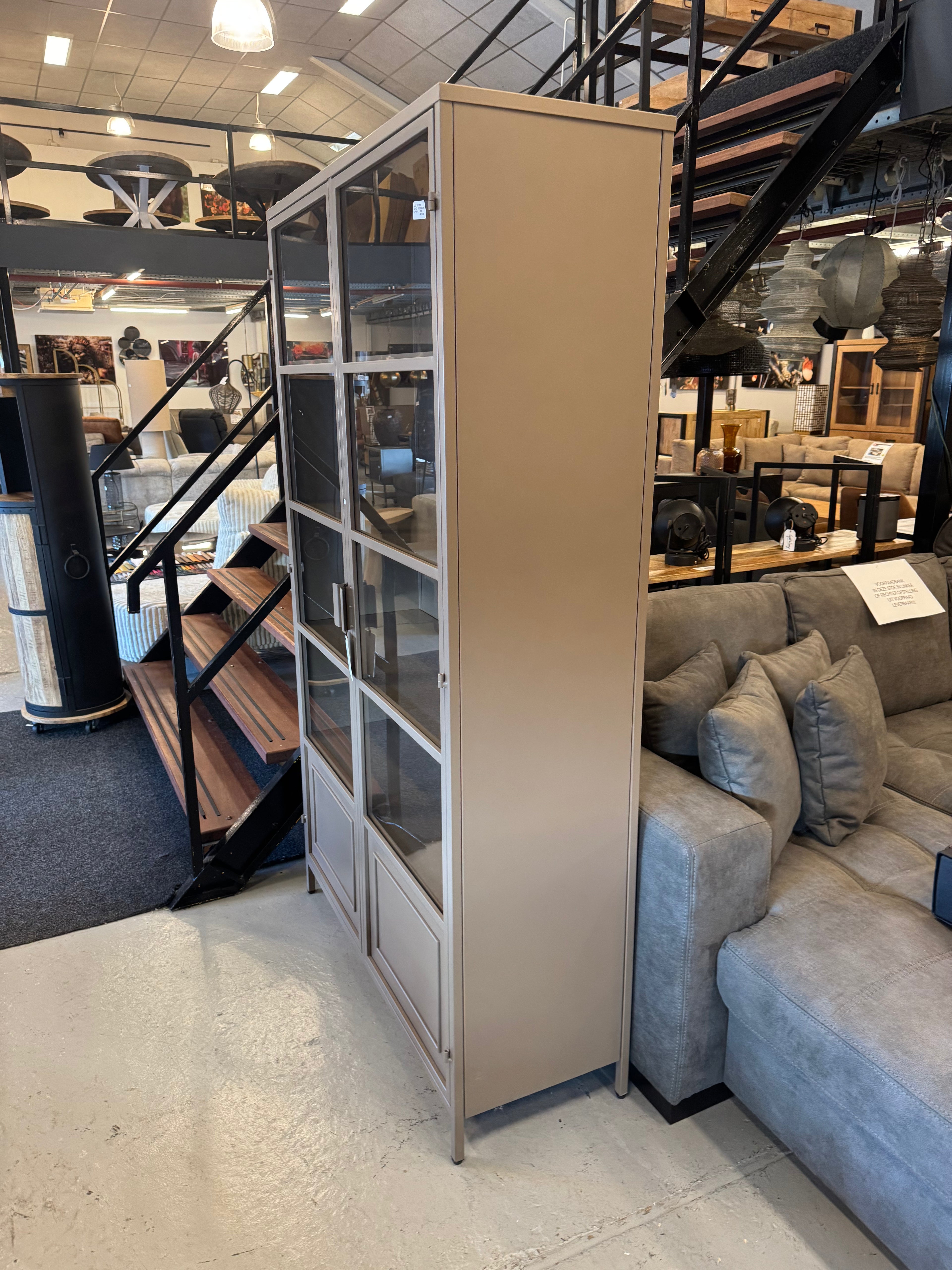 Woood Ronja xl kast militair brown showroommodel