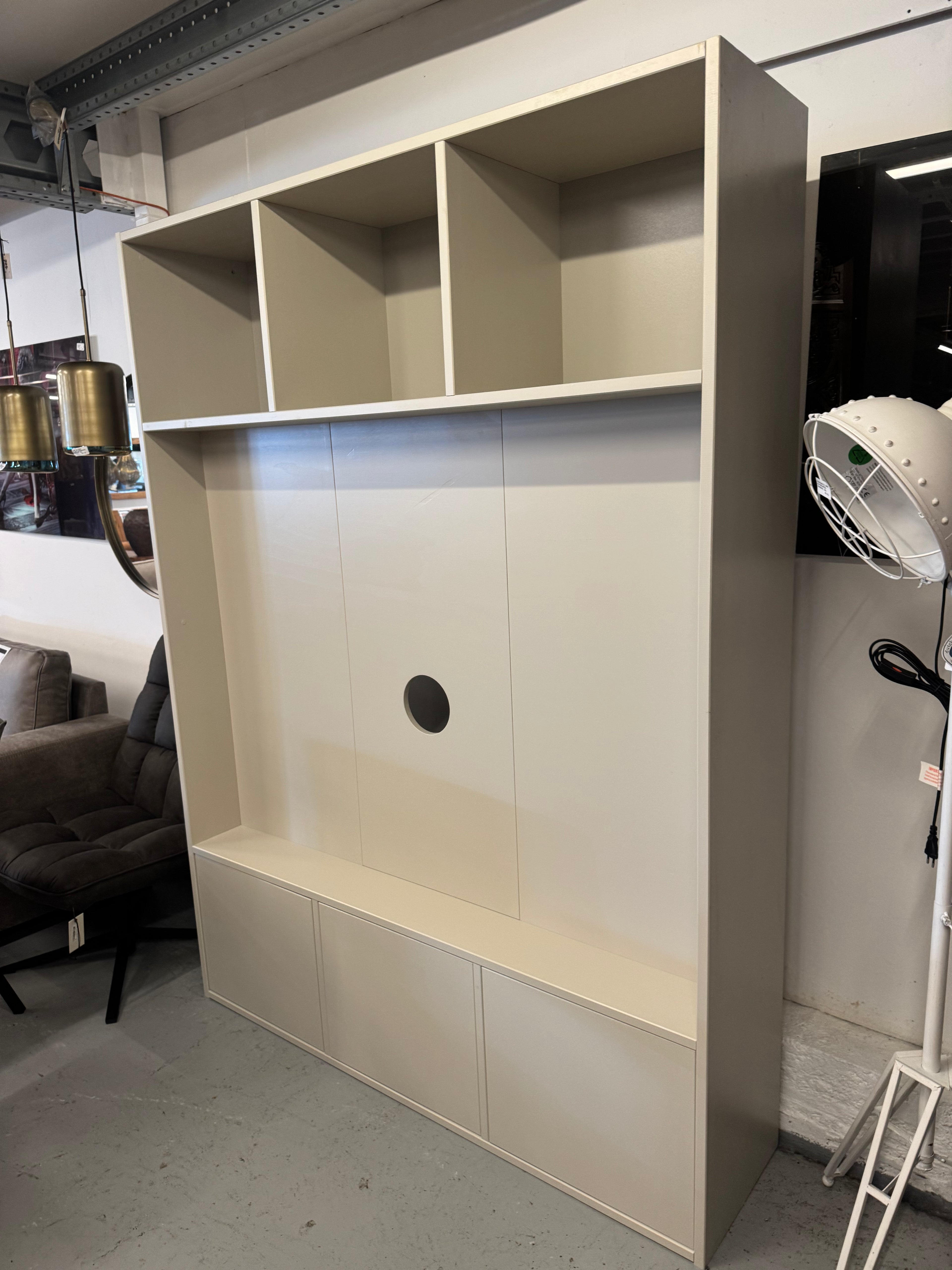 Woood Meggy tv opbergkast 160cm grenen dust