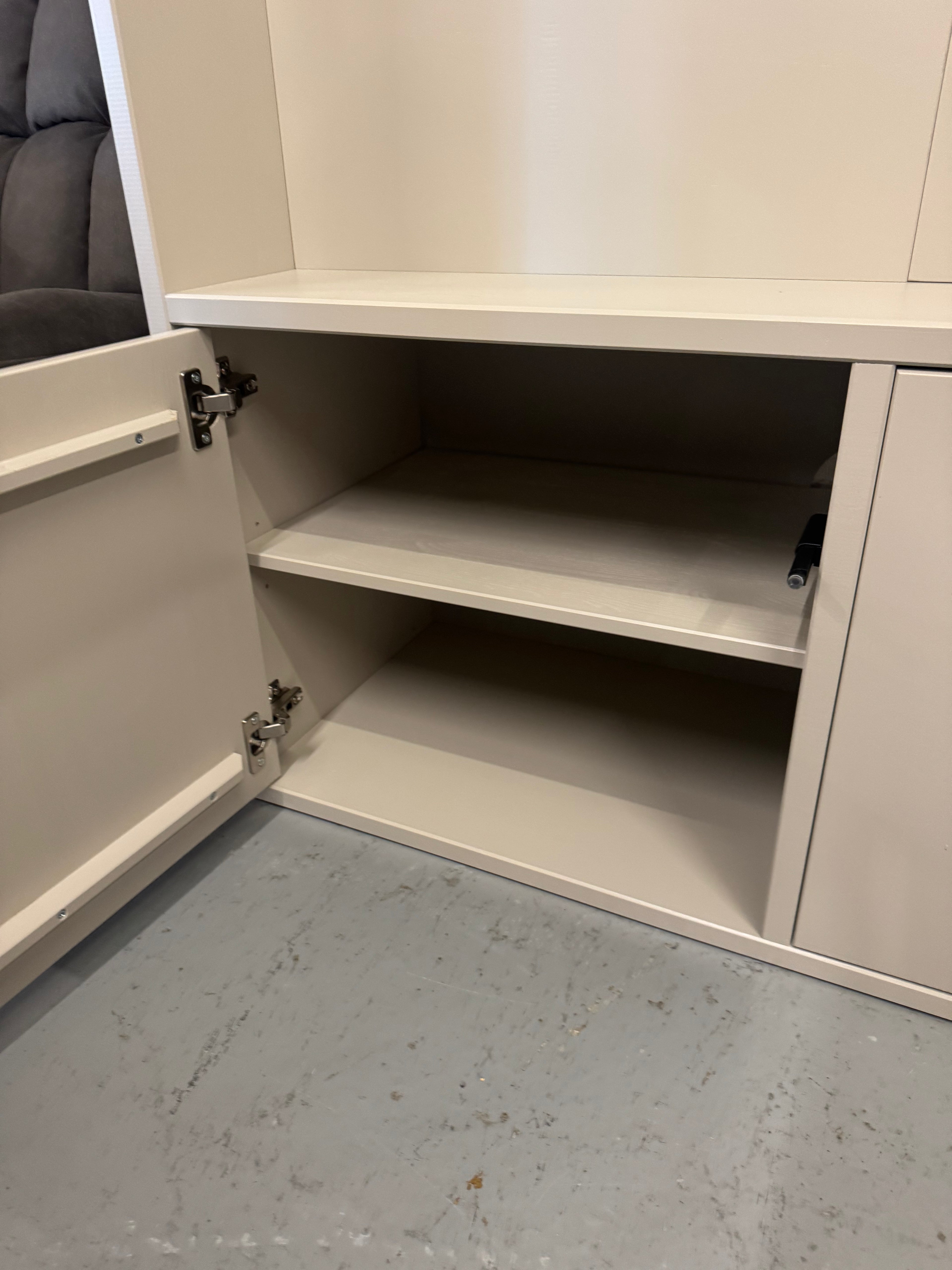 Woood Meggy tv opbergkast 160cm grenen dust