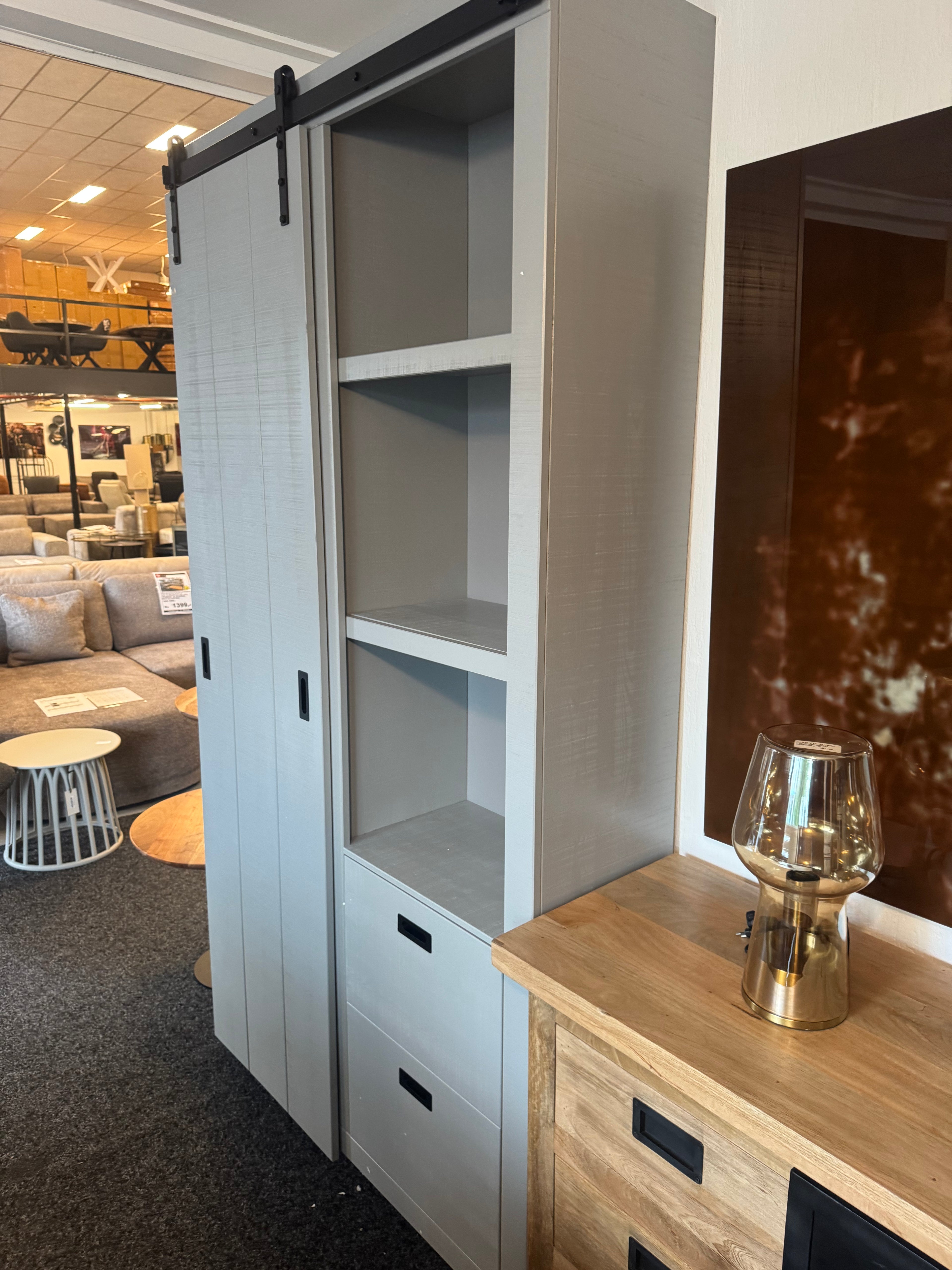 VT wonen kast Barn soap grey