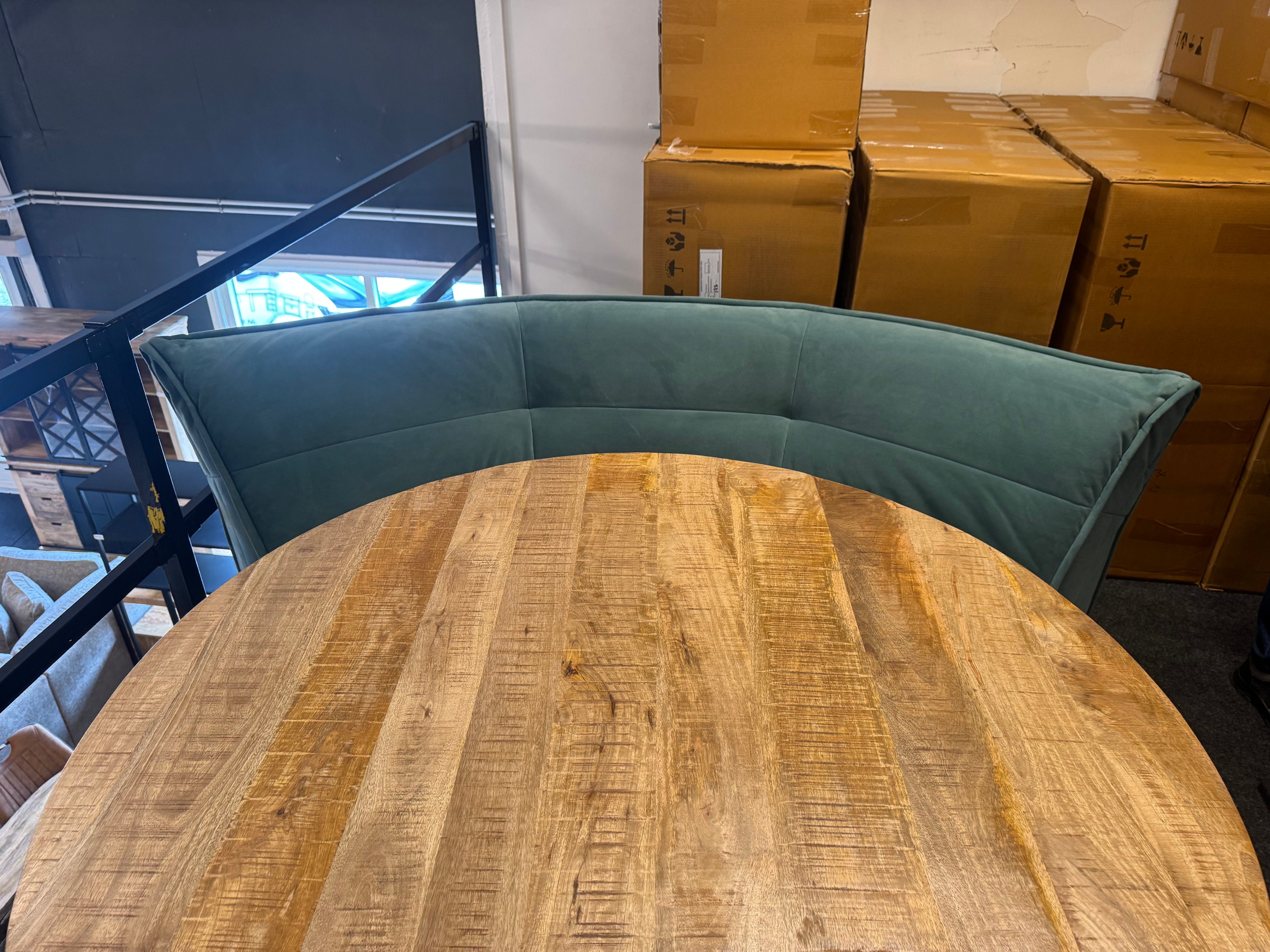 Eettafelbank voor een ronde eettafel 200cm breed