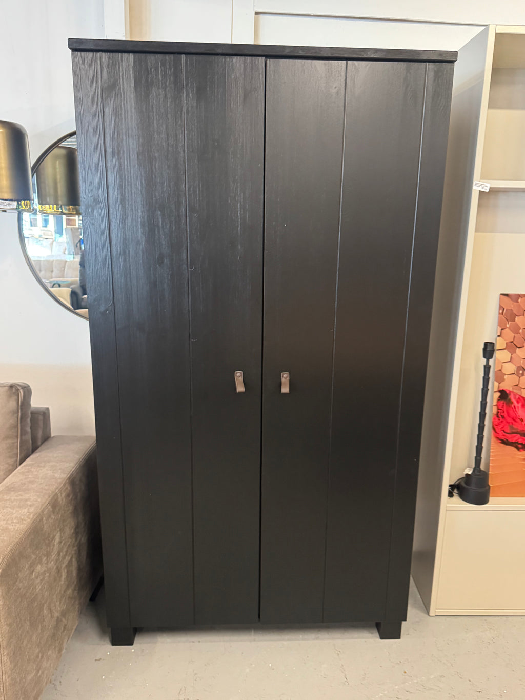 Ties garderobekast diepzwart van Woood