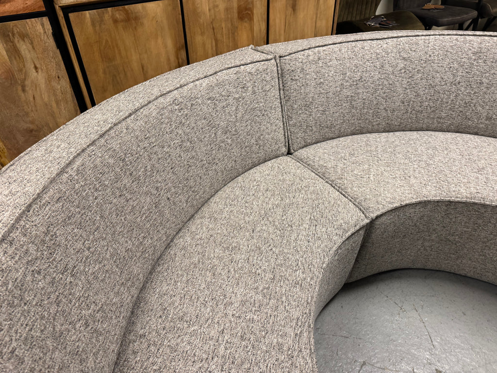 Europa 4 zits eetbank van Woood geweven stof zand/grijs